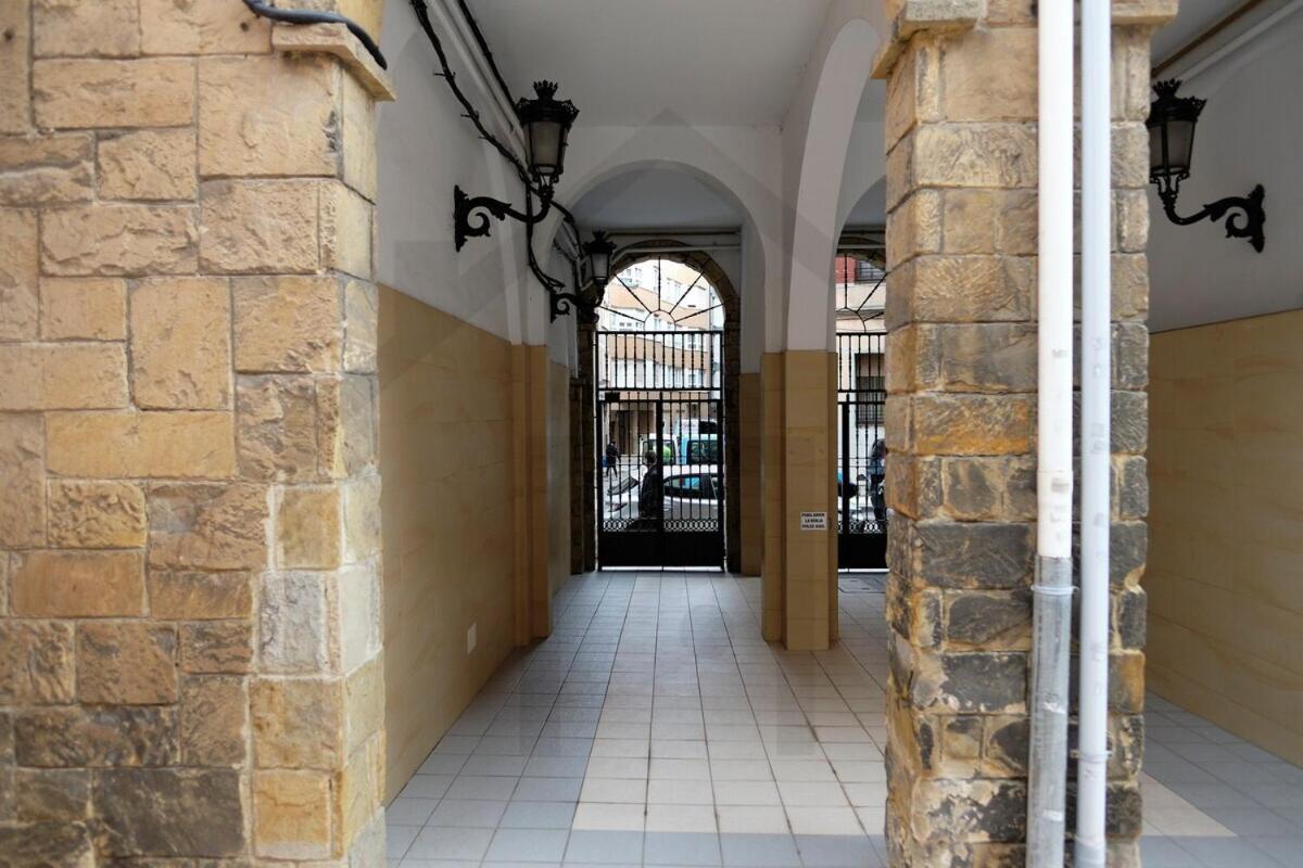 Appartement Cabrales - Parking Gratis - Wifi - A Un Paso Del Centro *