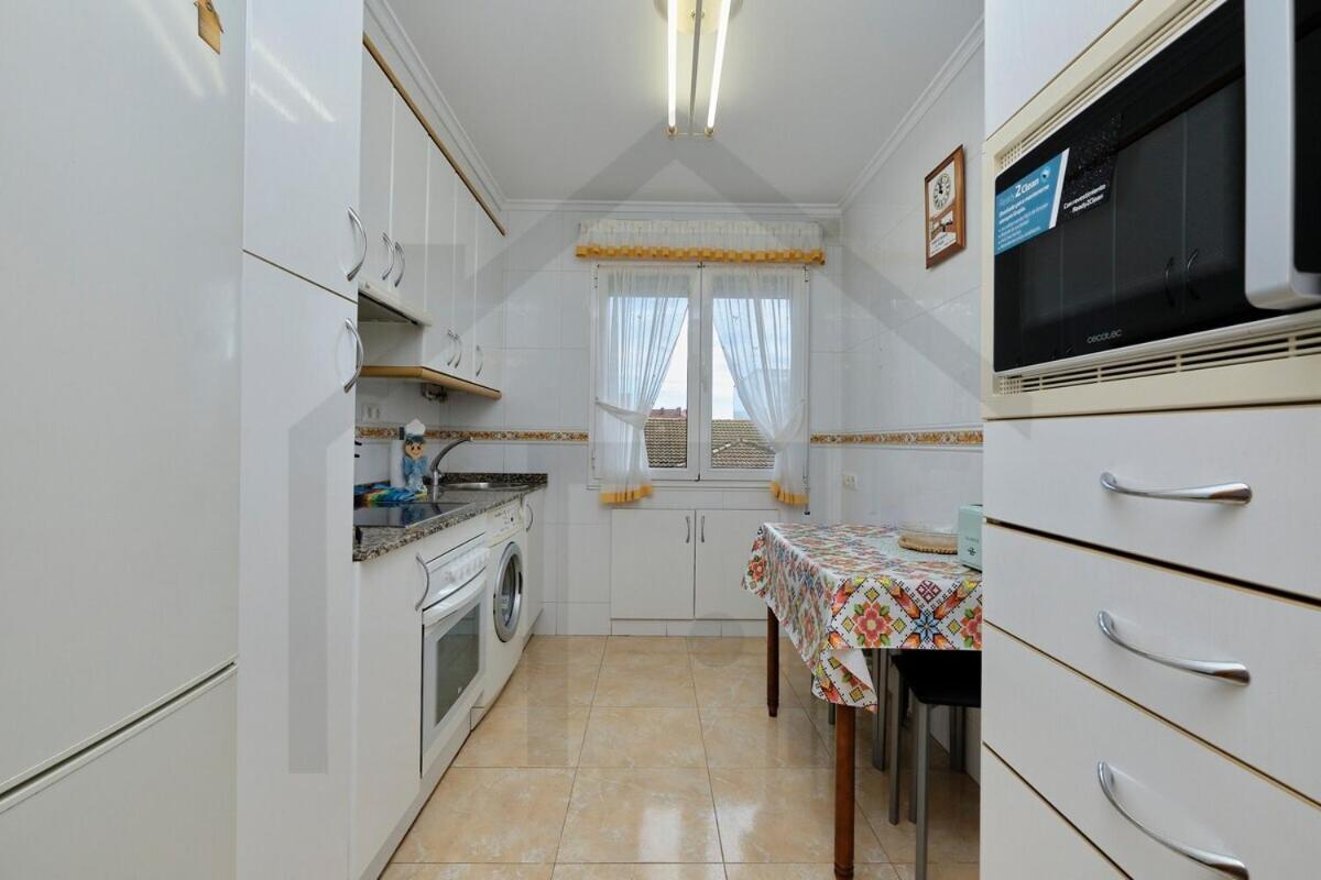 Apartment Cabrales - Parking Gratis - Wifi - A Un Paso Del Centro *