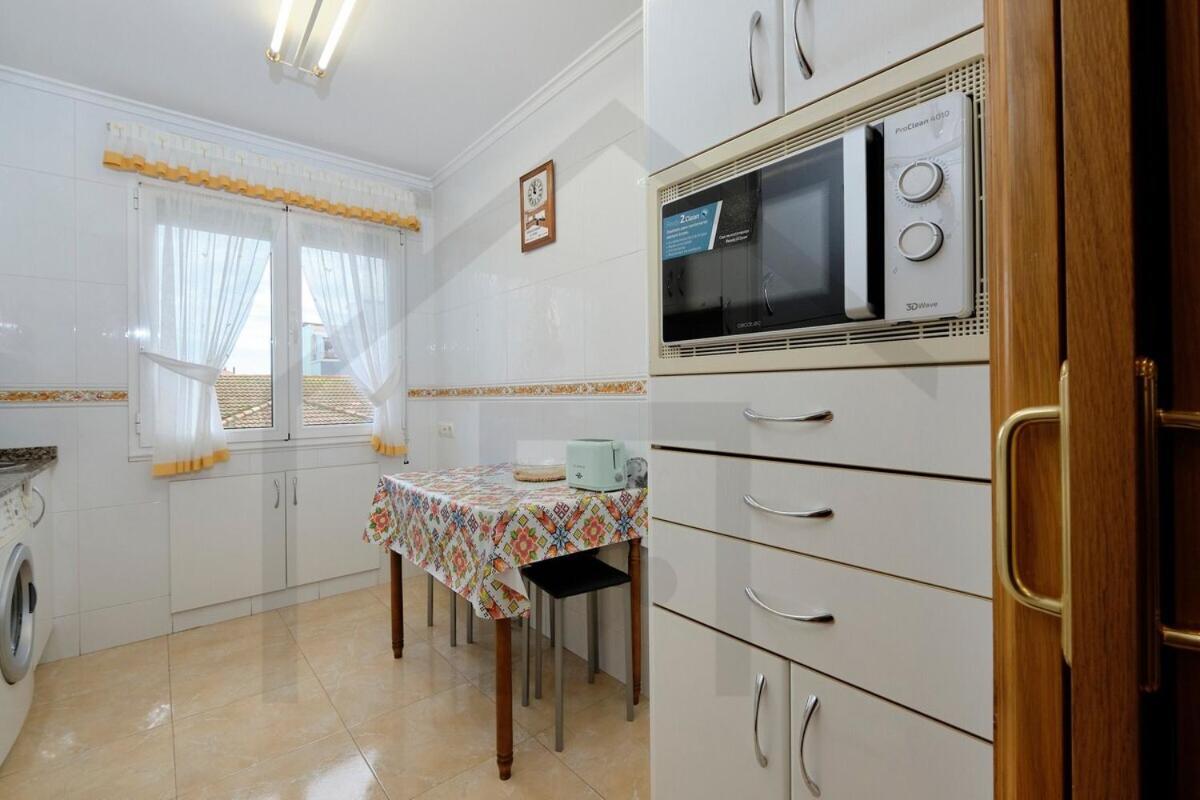 Apartment Cabrales - Parking Gratis - Wifi - A Un Paso Del Centro *