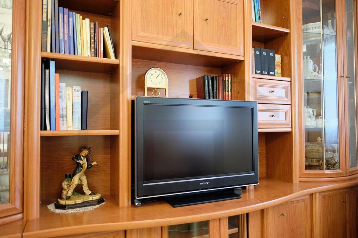 Apartment Cabrales - Parking Gratis - Wifi - A Un Paso Del Centro *