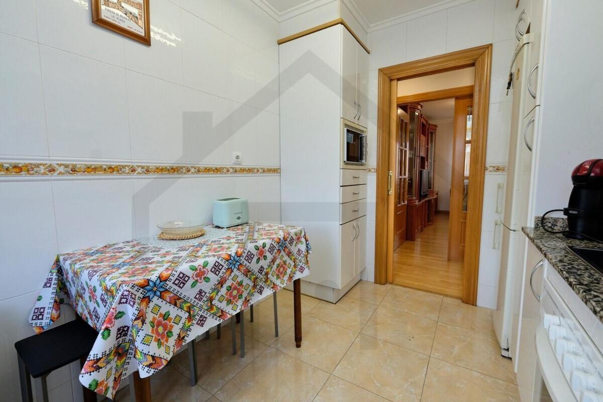 Apartment Cabrales - Parking Gratis - Wifi - A Un Paso Del Centro Gijon