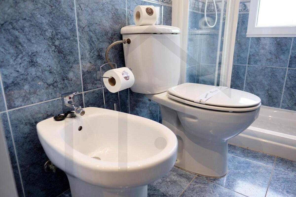 Apartment Cabrales - Parking Gratis - Wifi - A Un Paso Del Centro *