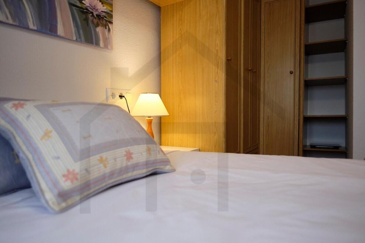 Cabrales - Parking Gratis - Wifi - A Un Paso Del Centro Gijon