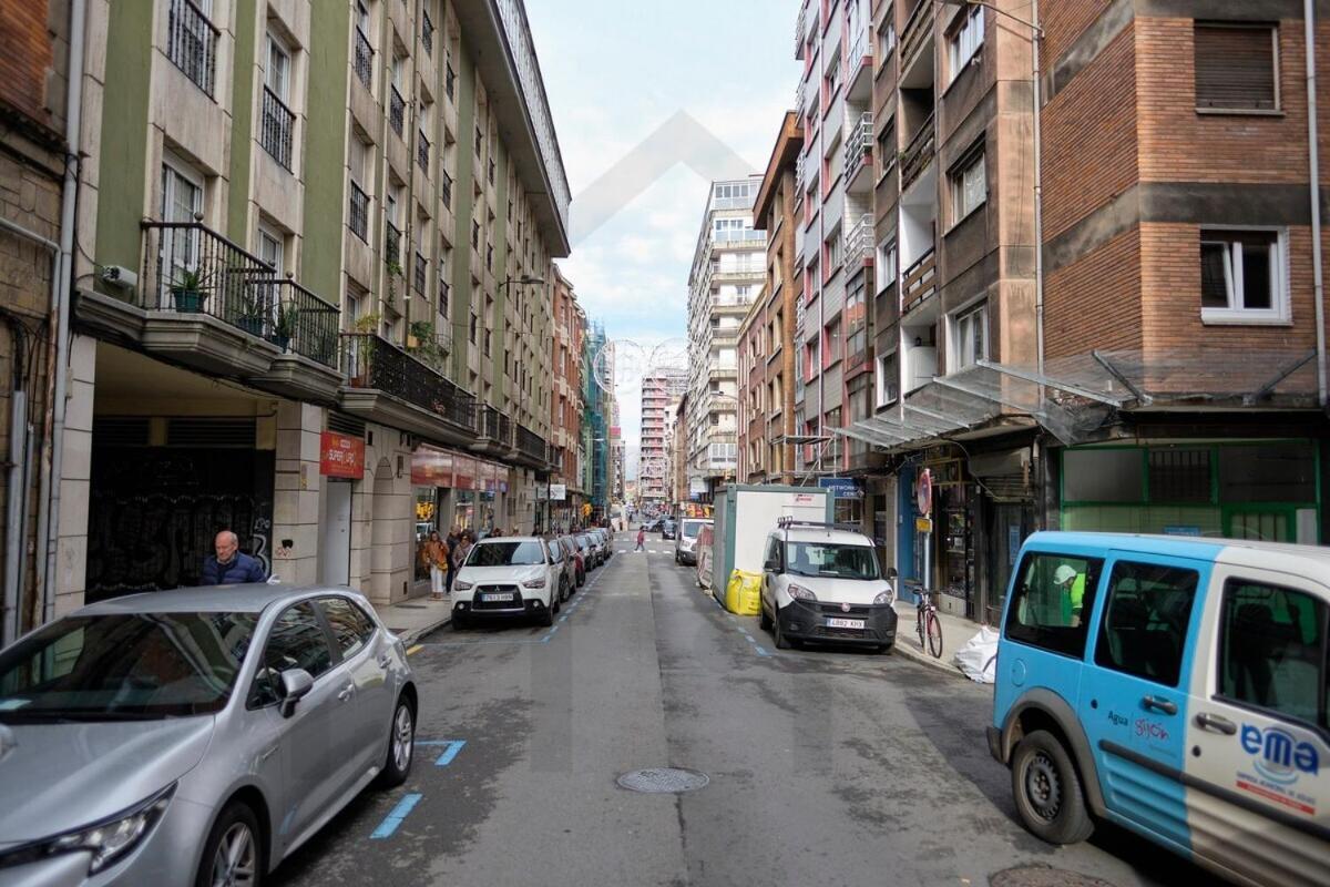 Cabrales - Parking Gratis - Wifi - A Un Paso Del Centro Gijon